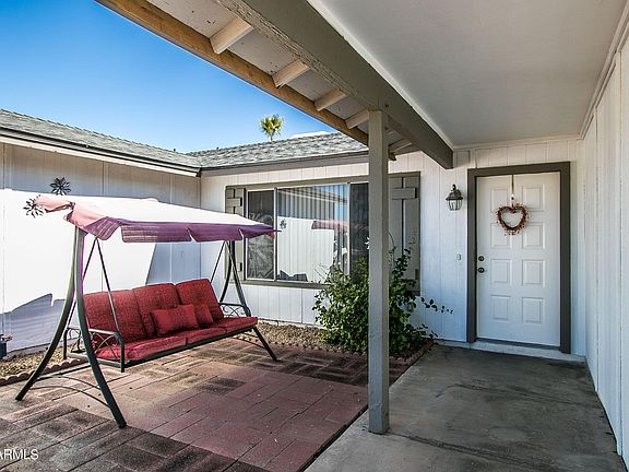3rd image of 2926 E Michelle Dr