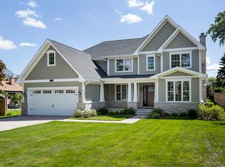 713 Glenshire Rd, Glenview, IL 60025