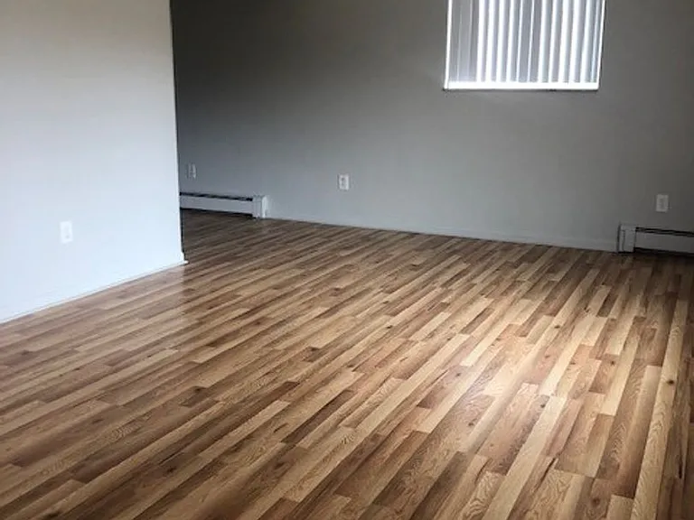 2301 W Forteen Mile Rd — Photo 3