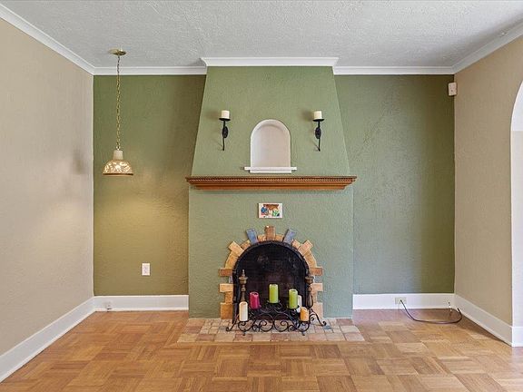 5th image of 3419 N Park Blvd