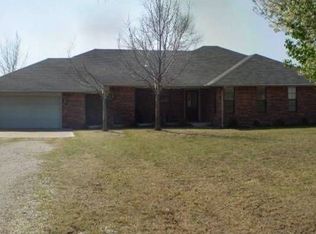 26 Magnolia St, Ardmore, OK 73401