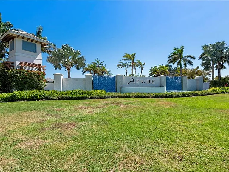 8897 Redonda Dr — Photo 42