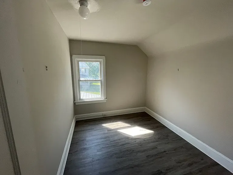 14005 Scioto Ave — Photo 13