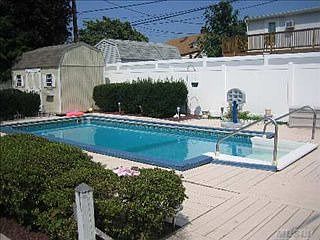3rd image of 19 Potter Ln