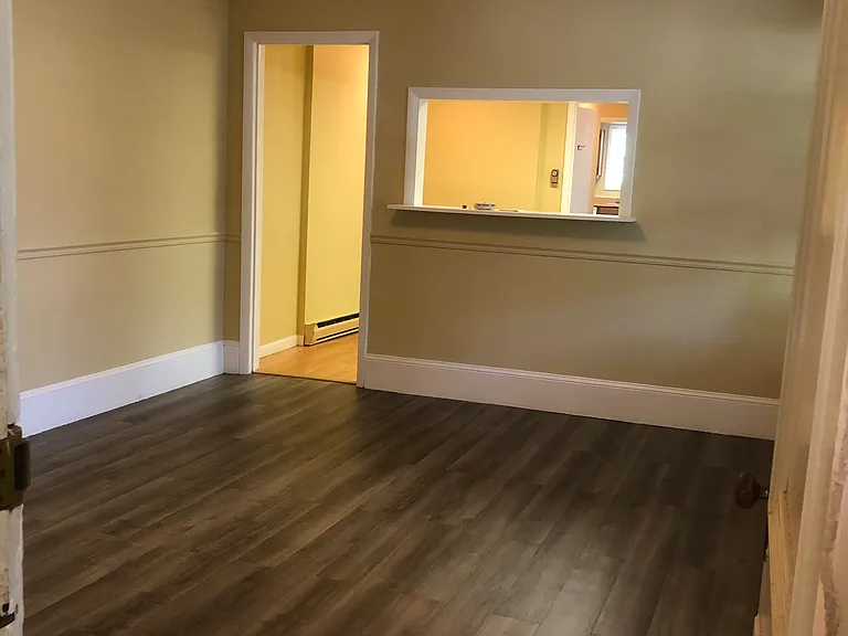 130 Court St #4 — Photo 3
