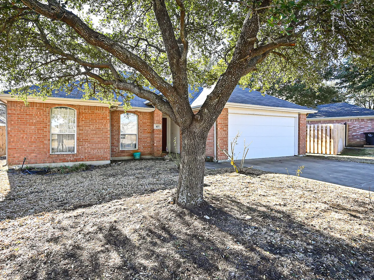 3 bed, 1284 sqft, $1,700 — Photo 3