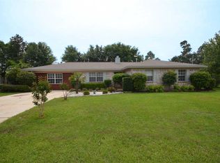 5321 Casper Cir, Milton, FL 32570