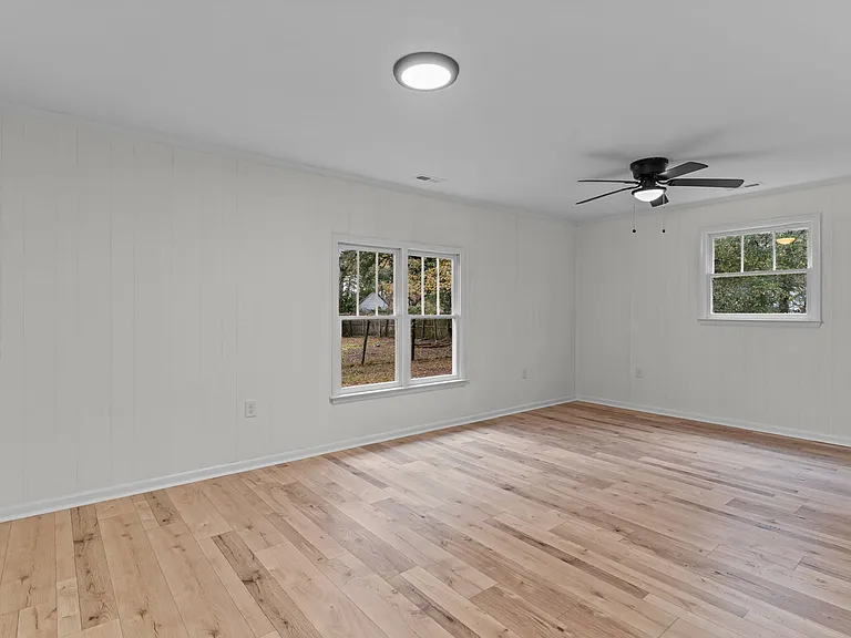 Bedroom #1