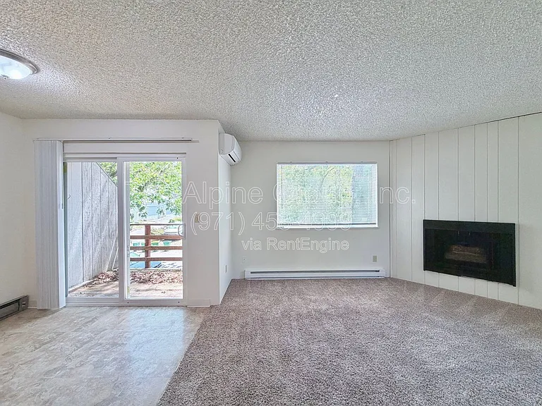 13325 SW 17th St — Photo 1