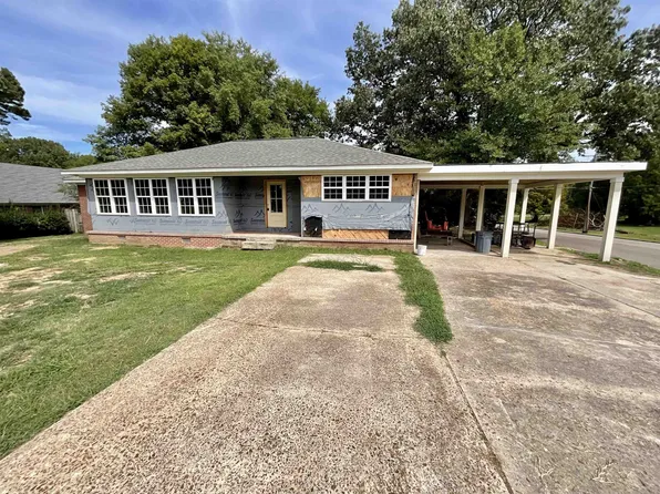 2100 Morning Rd, Dyersburg, TN 38024