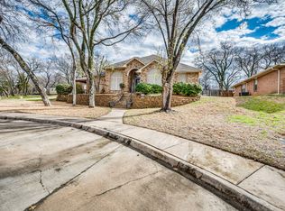 520 S 3rd St, Midlothian, TX 76065