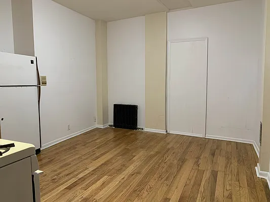 Rented by Rentiko Inc | media 33