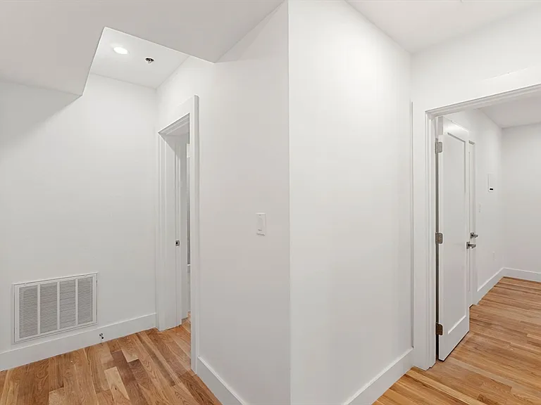 6 Gen Devine Way #2 — Photo 16