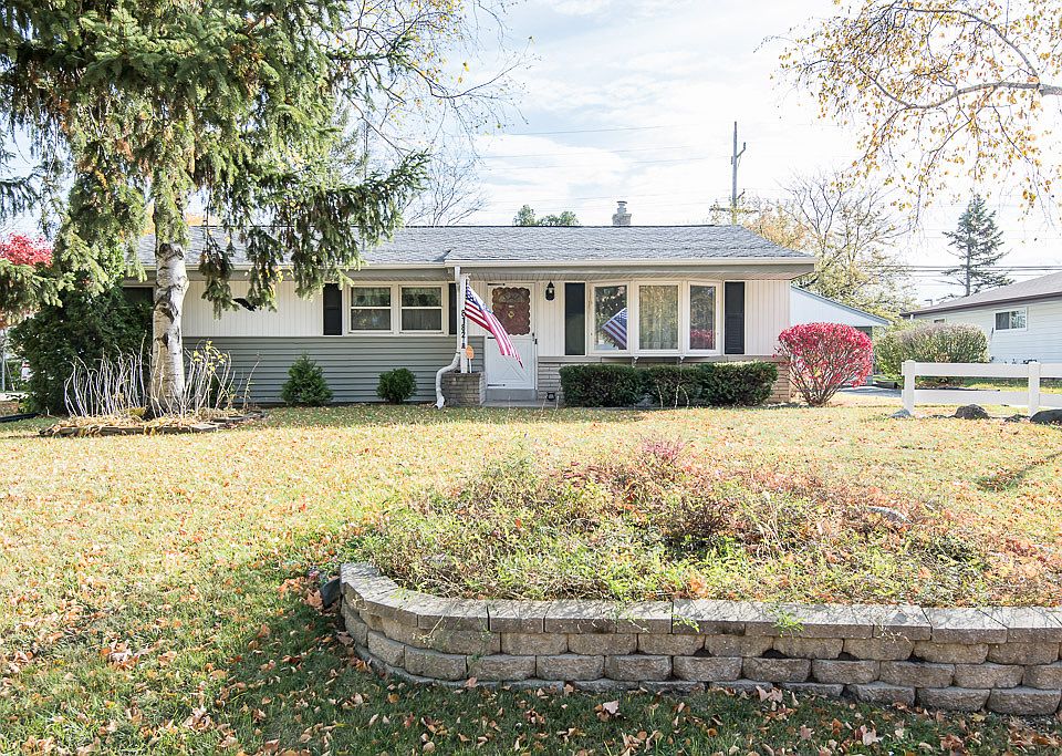 1st image of 8182 N 61st St