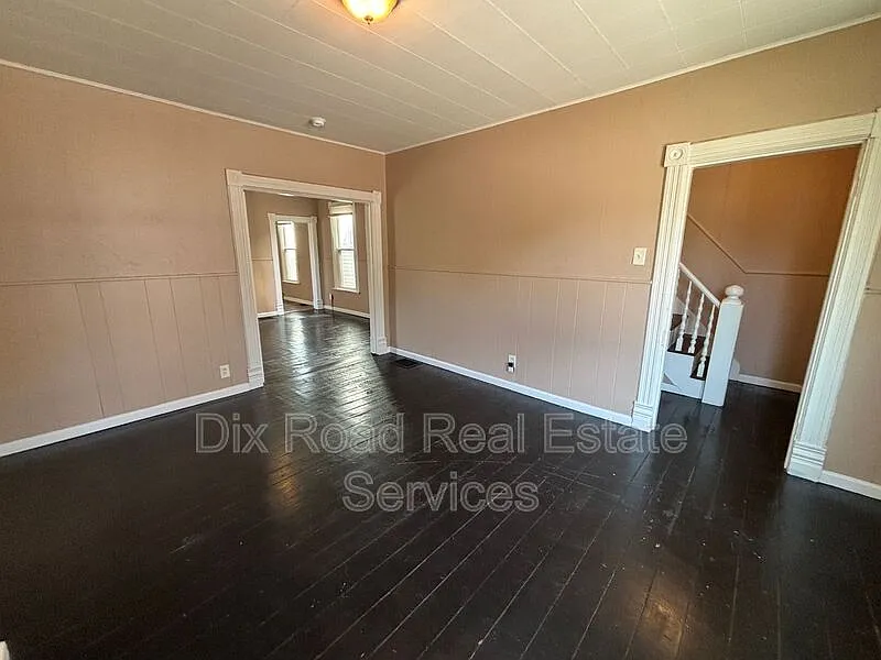2 bed, 1.0 bath, 1376 sqft, $1,025 — Photo 4