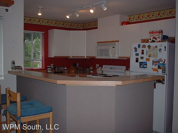 4th image of 22212 42nd Ave S APT 202