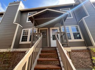 3200 Azalea Dr APT B5, Fort Collins, CO 80526