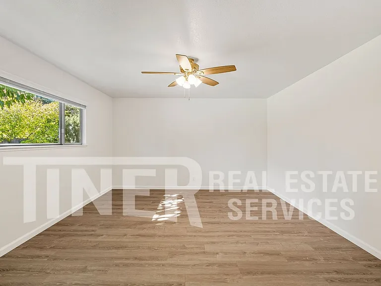5100 Turnsberry Ct — Photo 19