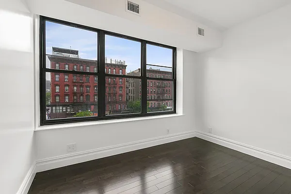 Rented by Compass | media 5