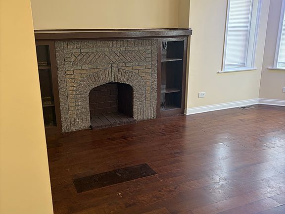 2nd image of 9022 S Justine St #1-C