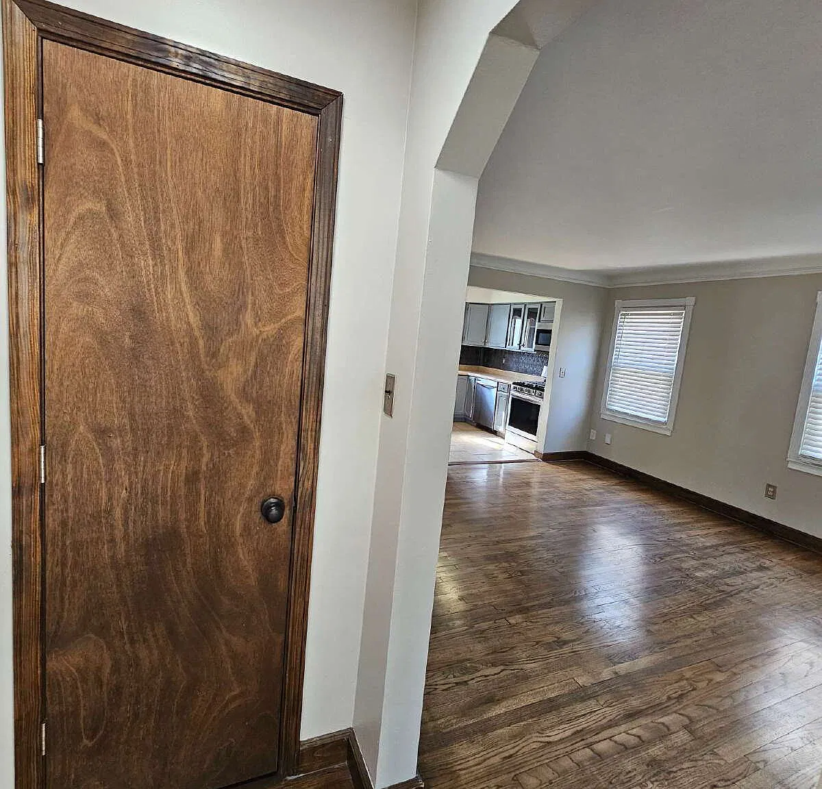 2 bed, 1.0 bath, 778 sqft, $1,650 — Photo 3