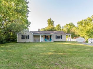 1400 W Marr Rd, Howell, MI 48855