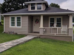 228 Kirkwood St, Glade Spring, VA 24340