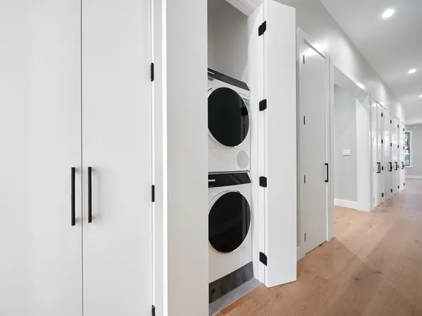 2 Powers Street image 8 of 11