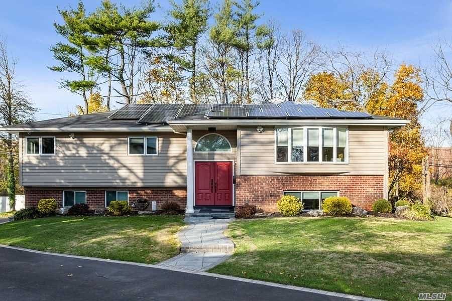 24 Jeffrey Ln Great Neck Ny 11020 Zillow