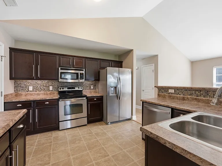 110 Grist Mill Dr — Photo 10