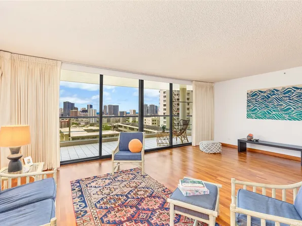 1015 Wilder Ave APT 402, Honolulu, HI 96822