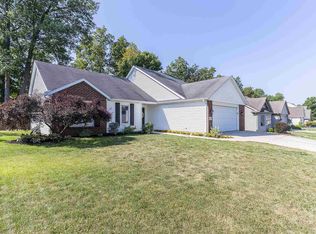 9025 Whispering Woods Dr, Fort Wayne, IN 46804