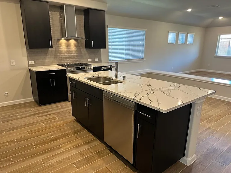 1271 Mill Pl — Photo 11