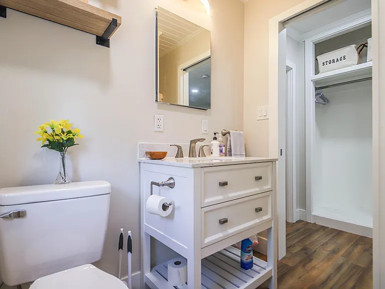 504 Saint John St #2 — Photo 11