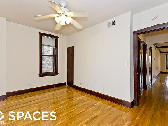 5th image of 2236 N Kenmore Ave #Unt3