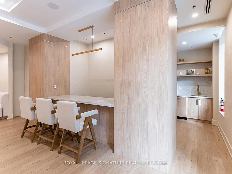 50 Lynn Williams St #614 — Photo 29