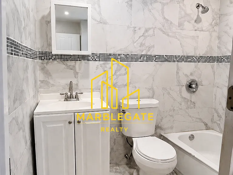 805 Broadway #B33 — Photo 4