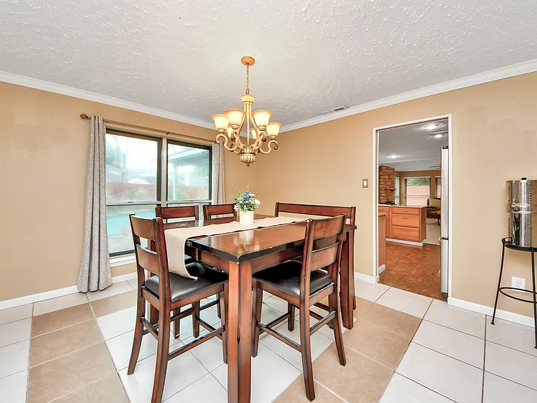 3310 Little Farms Ct — Photo 6
