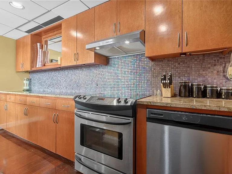4600 Ocean Dr #703 — Photo 9