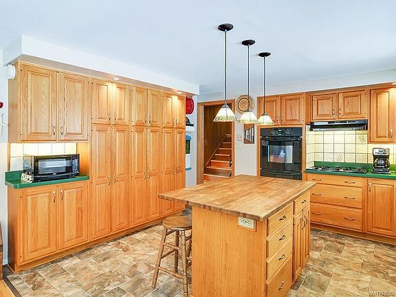 5th image of 4765 Boncrest Dr W