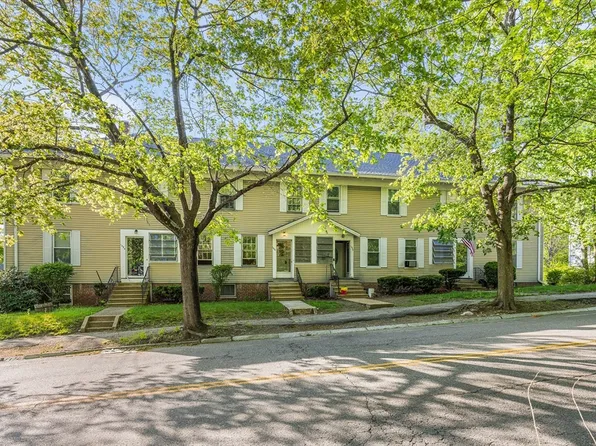 1024 Stafford St #1024, Leicester, MA 01524