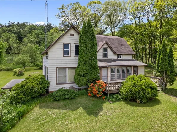 W1300 Pine Road, Eleva, WI 54738