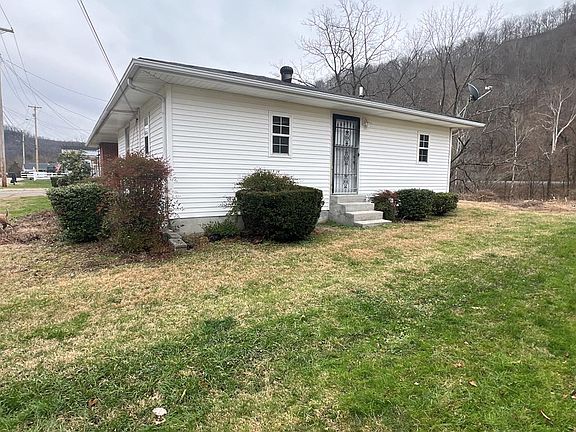 5th image of 1320 Riverside Dr