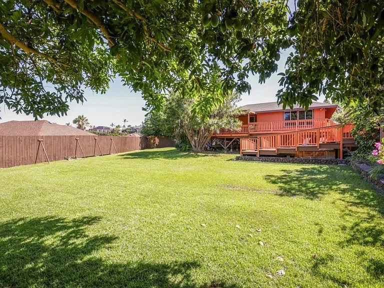 68-3582 Awamoa Pl — Photo 6