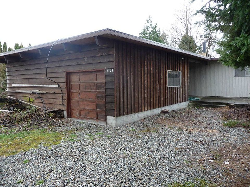 1st image of 3128 44th Ave NE