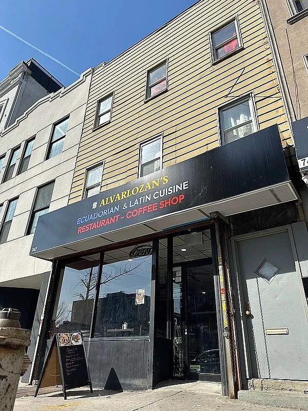 747 Flushing Ave photo 1