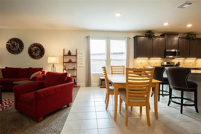 12625 Capri Dr — Photo 17