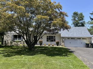 1240 Jacksonville Rd, Warminster, PA 18974