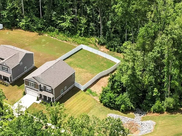 3631 Azalea Ridge Dr, Mount Holly, NC 28120