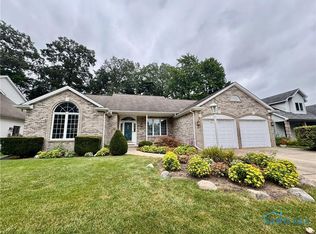 5860 Marin Dr, Toledo, OH